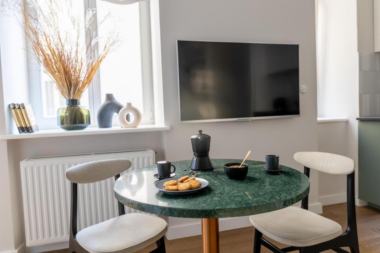 Lion Apartments - Premium Studio Cracovia Exterior foto